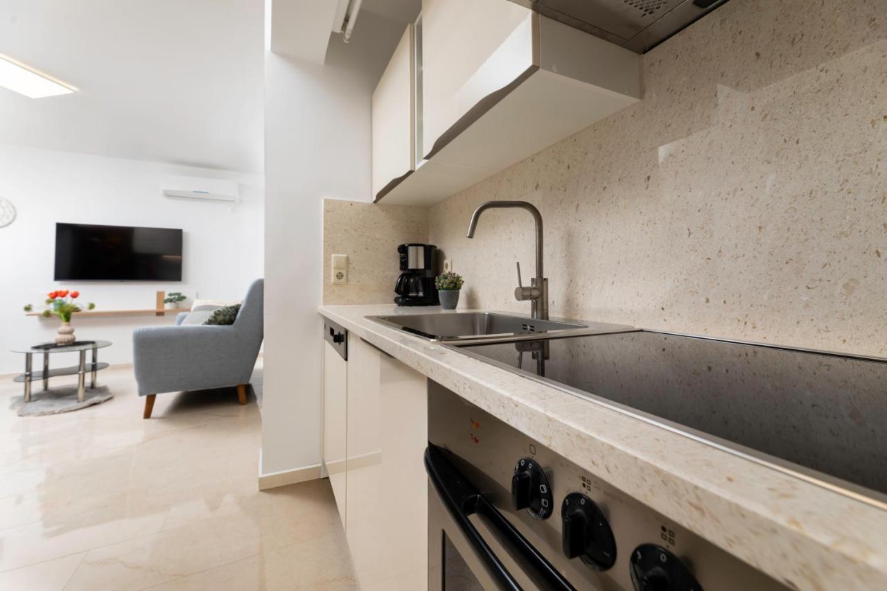 Apartman "Ela" Njivice Εξωτερικό φωτογραφία