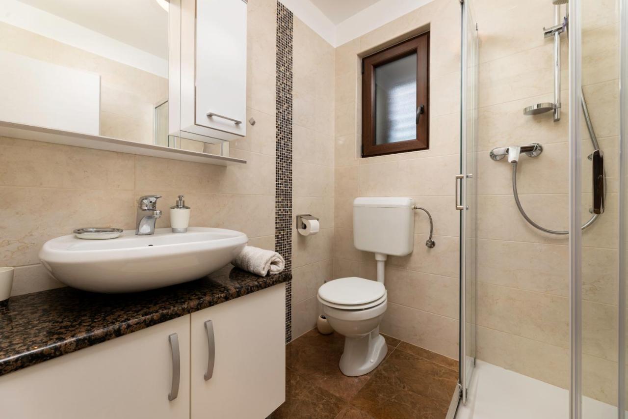 Apartman "Ela" Njivice Εξωτερικό φωτογραφία