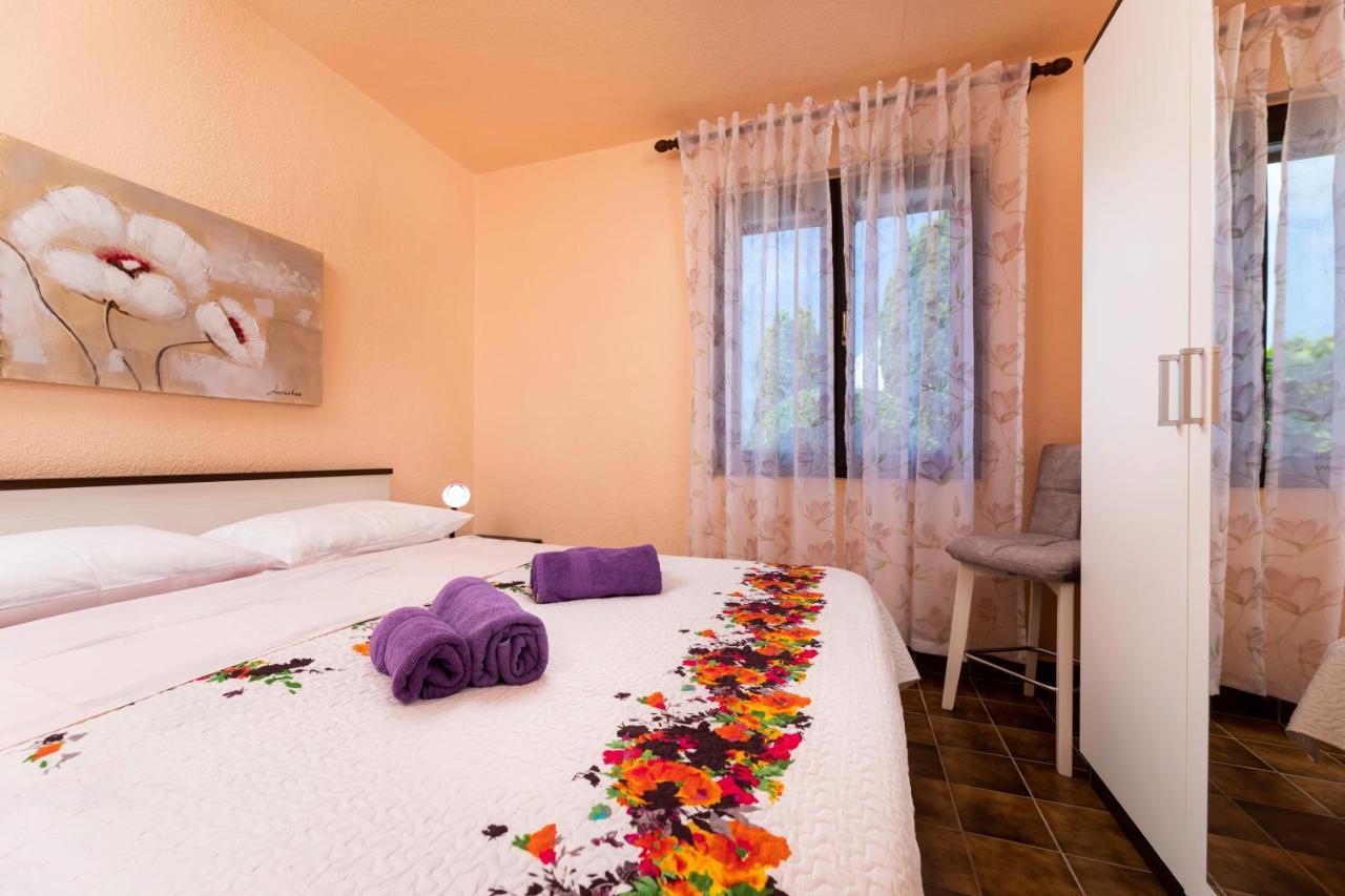 Apartman "Ela" Njivice Εξωτερικό φωτογραφία